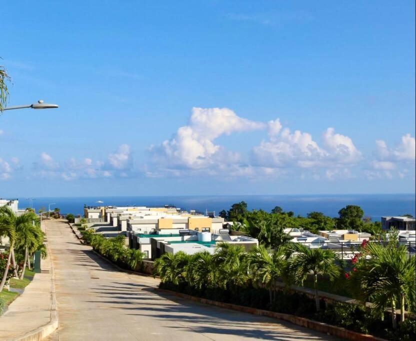 Villa La Rosa With Spectacular View Of Ocho Rios Zewnętrze zdjęcie