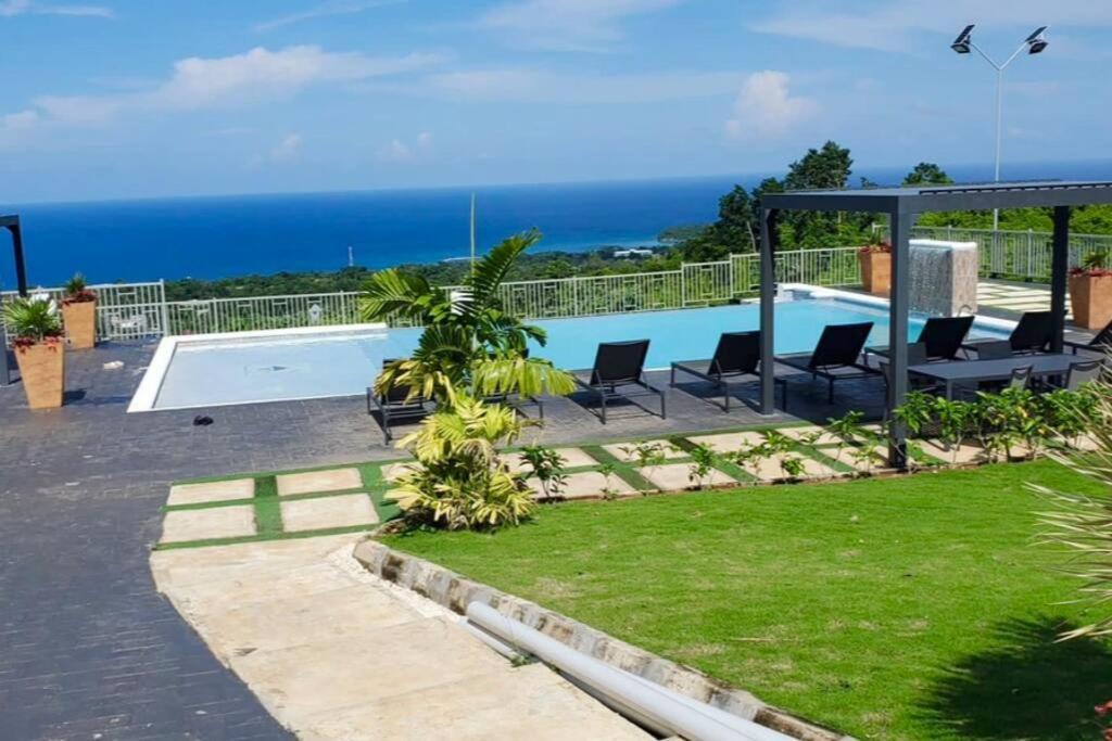 Villa La Rosa With Spectacular View Of Ocho Rios Zewnętrze zdjęcie